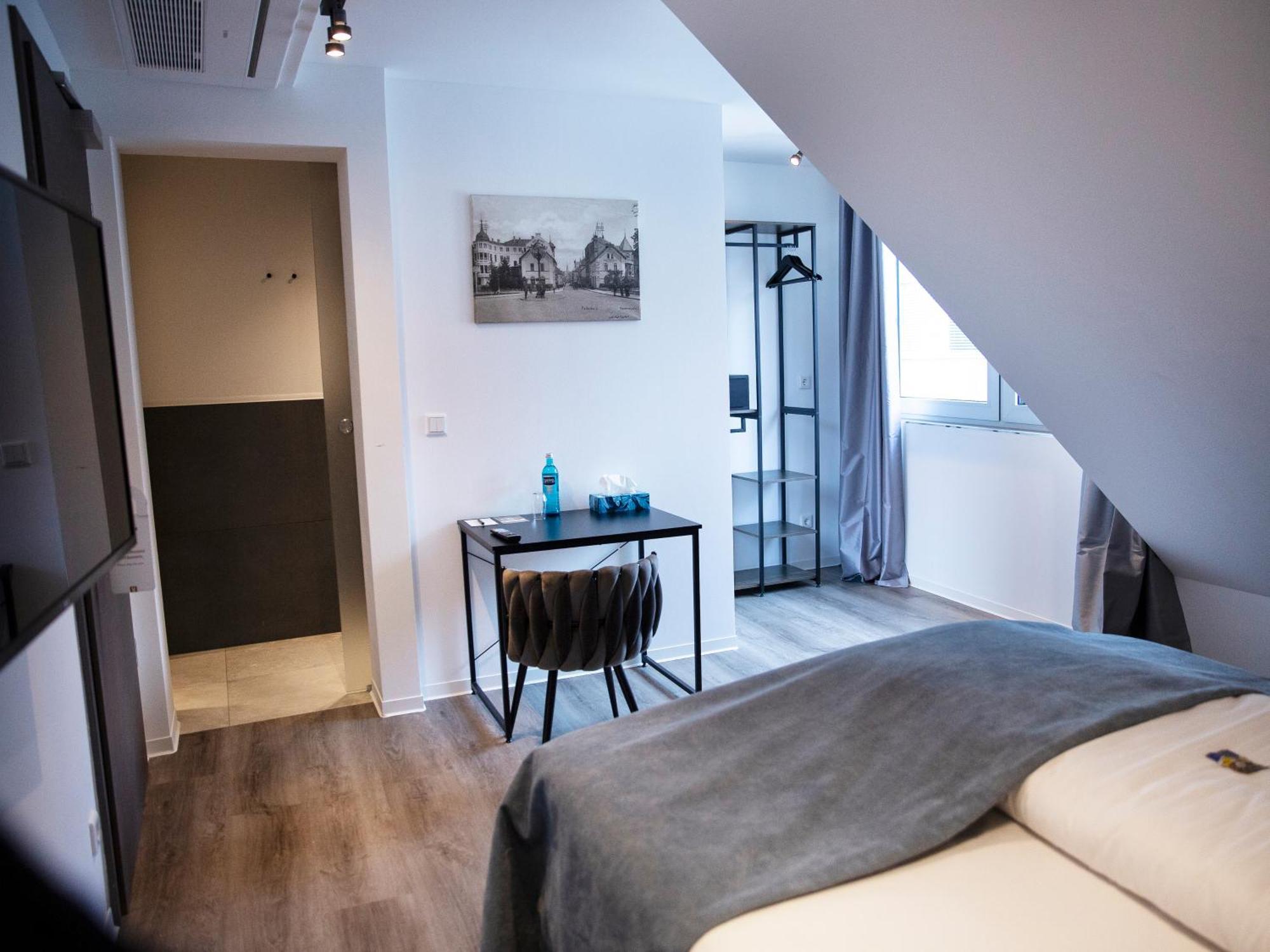 Hotel Kump365 Падерборн Екстериор снимка